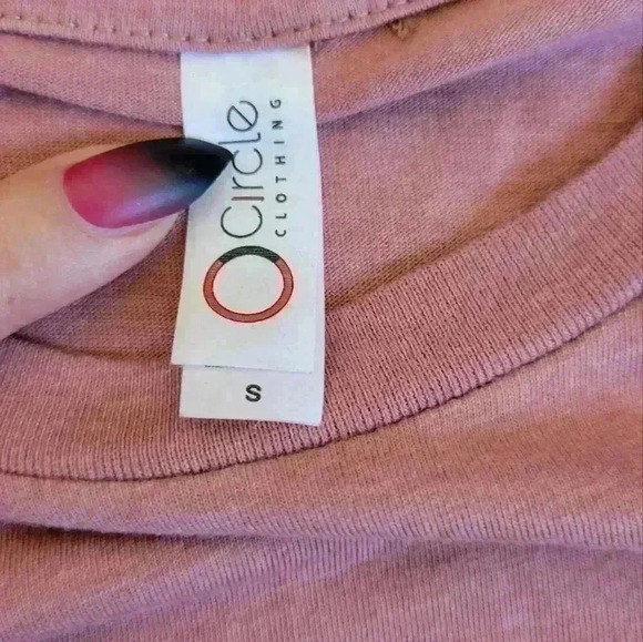 Minnie’s Castle Shirt 2023 in Heather mauve size small - Picture 7 of 8